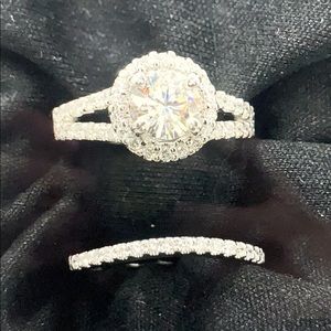 Engagement ring and wedding band